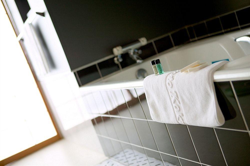 Hôtel Kokusai à Kyoto Extérieur photo